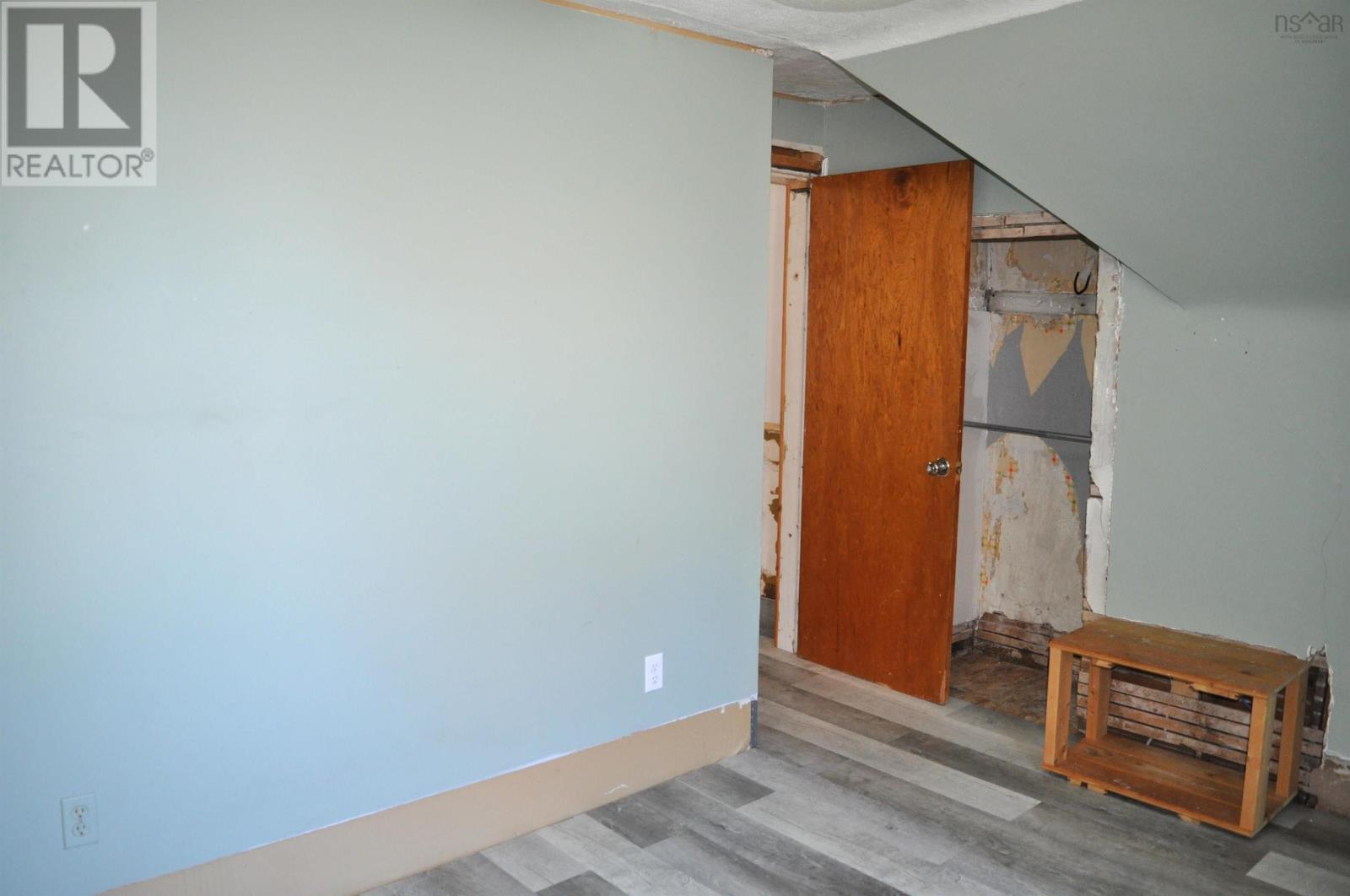 54 Centre Street Property Photo 23