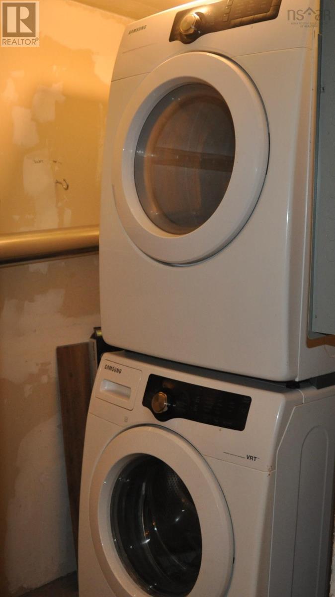 54 Centre Street Property Photo 36