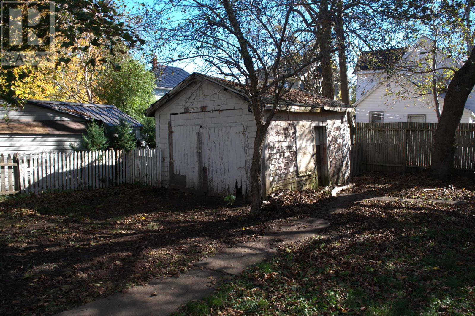 54 Centre Street Property Photo 39