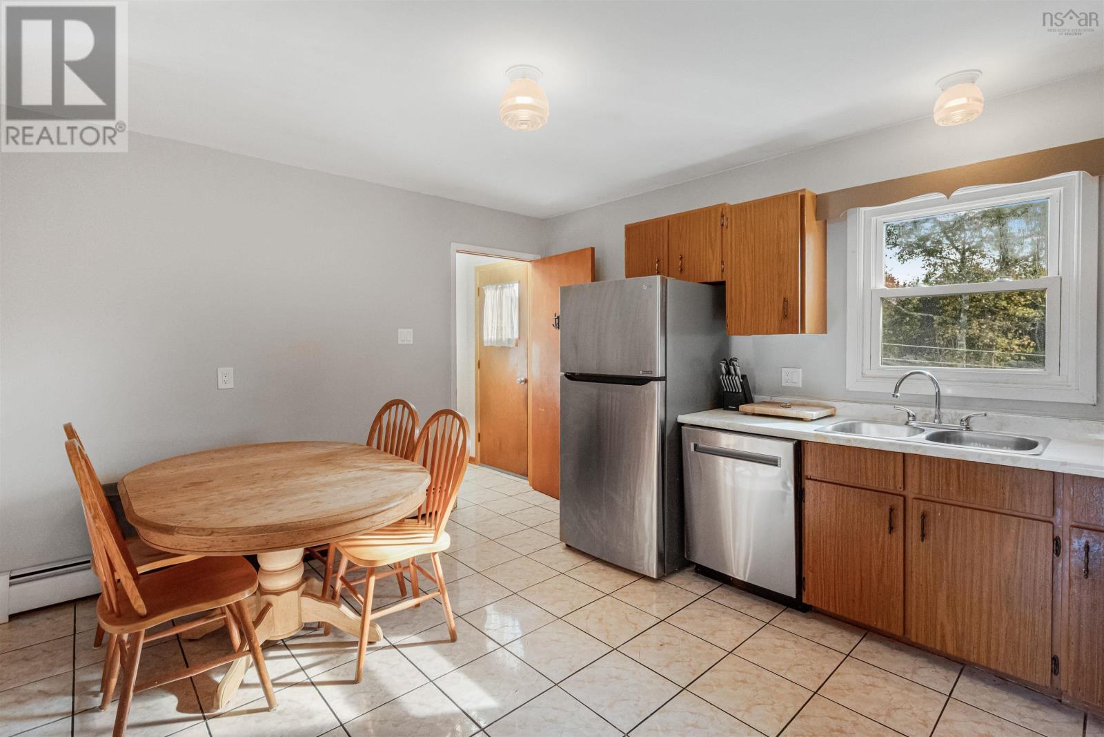 18 Laben Drive Property Photo 8