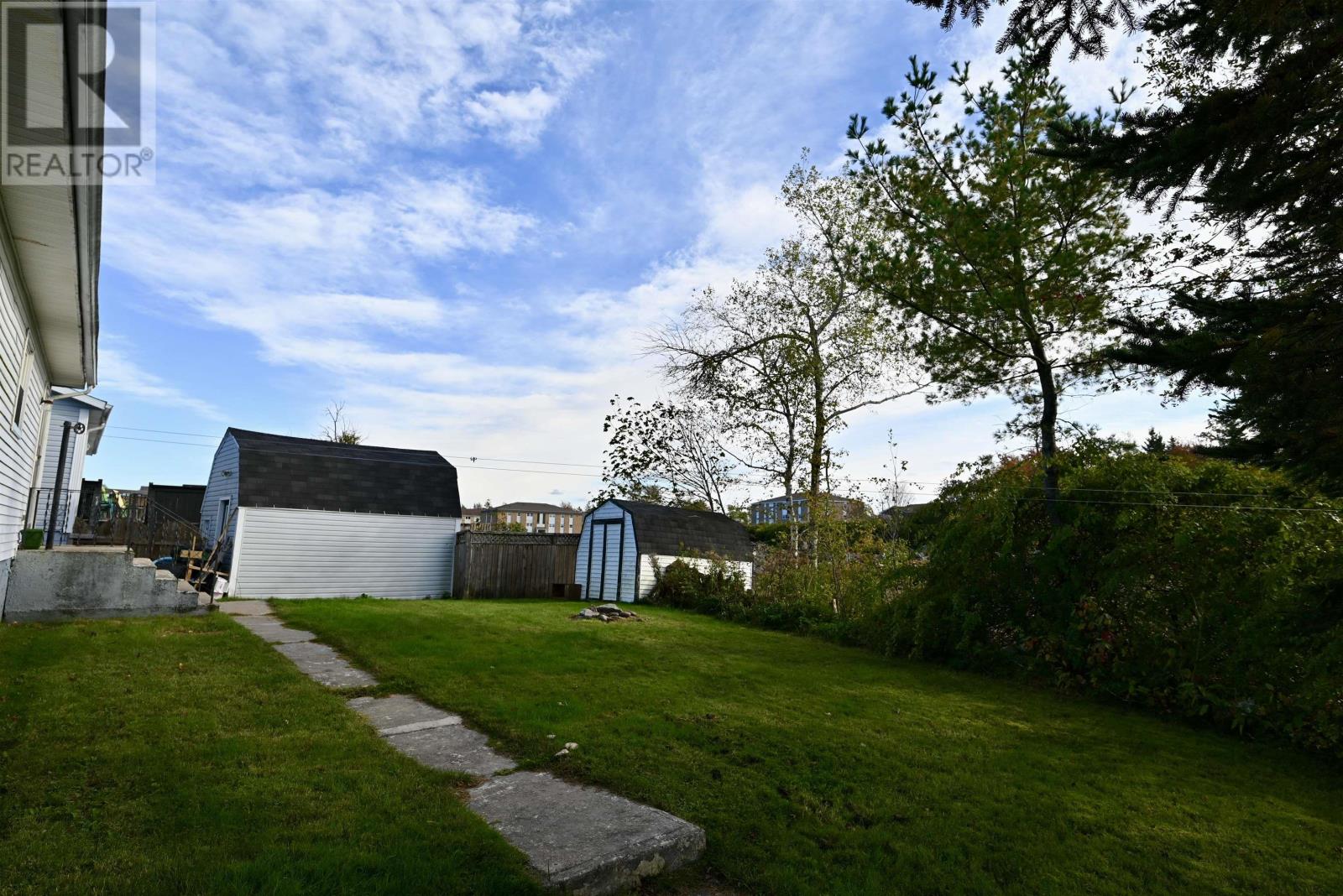 18 Laben Drive Property Photo 24