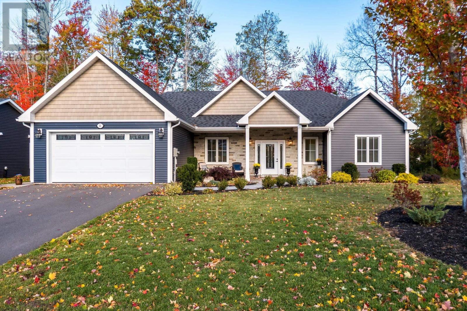 11 Honeycrisp Drive Property Photo 1