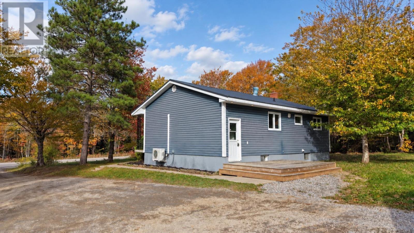 1175 Old Route 5 Property Photo 4