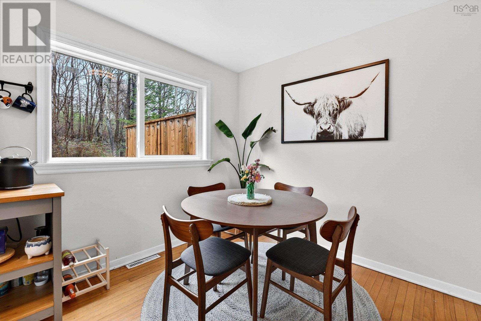 212 Roleika Drive Property Photo 15