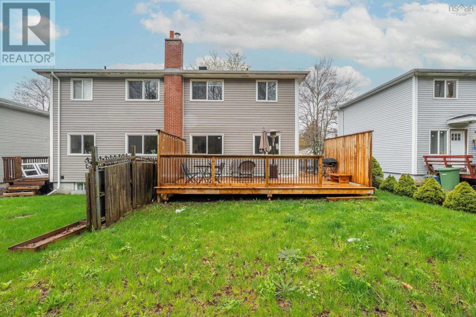 212 Roleika Drive Property Photo 32