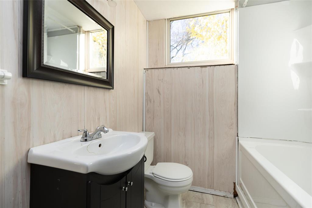 93 Vandale Street Property Photo 25