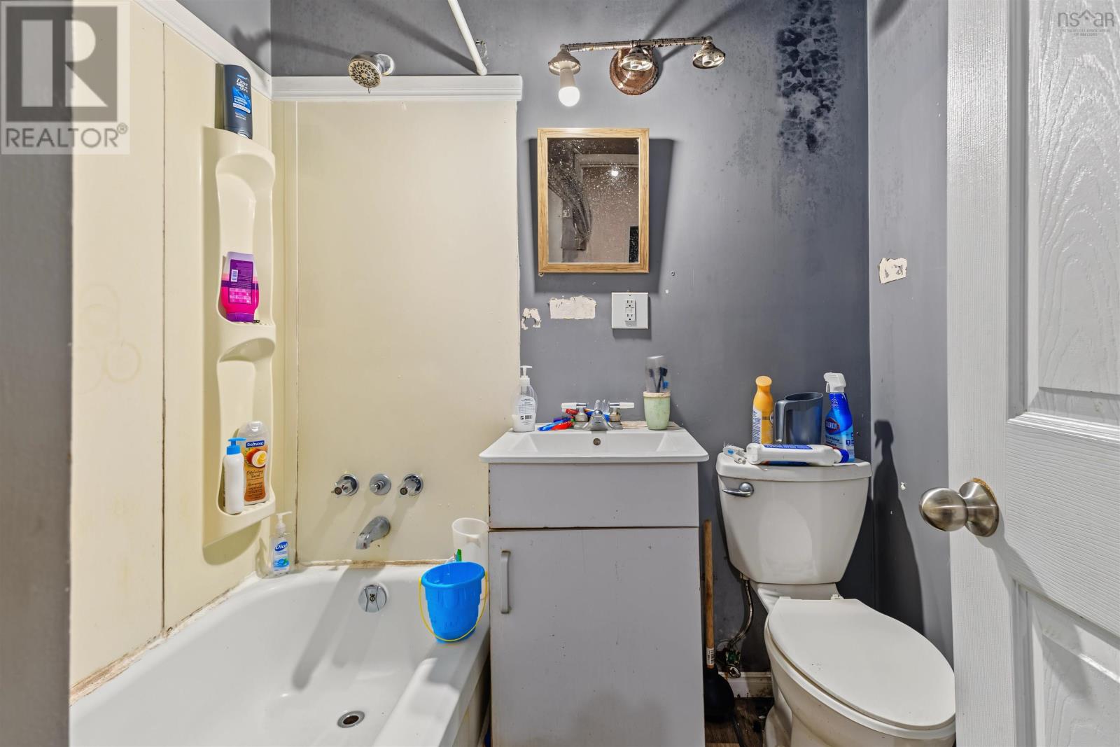 172 Ashby Road Property Photo 15