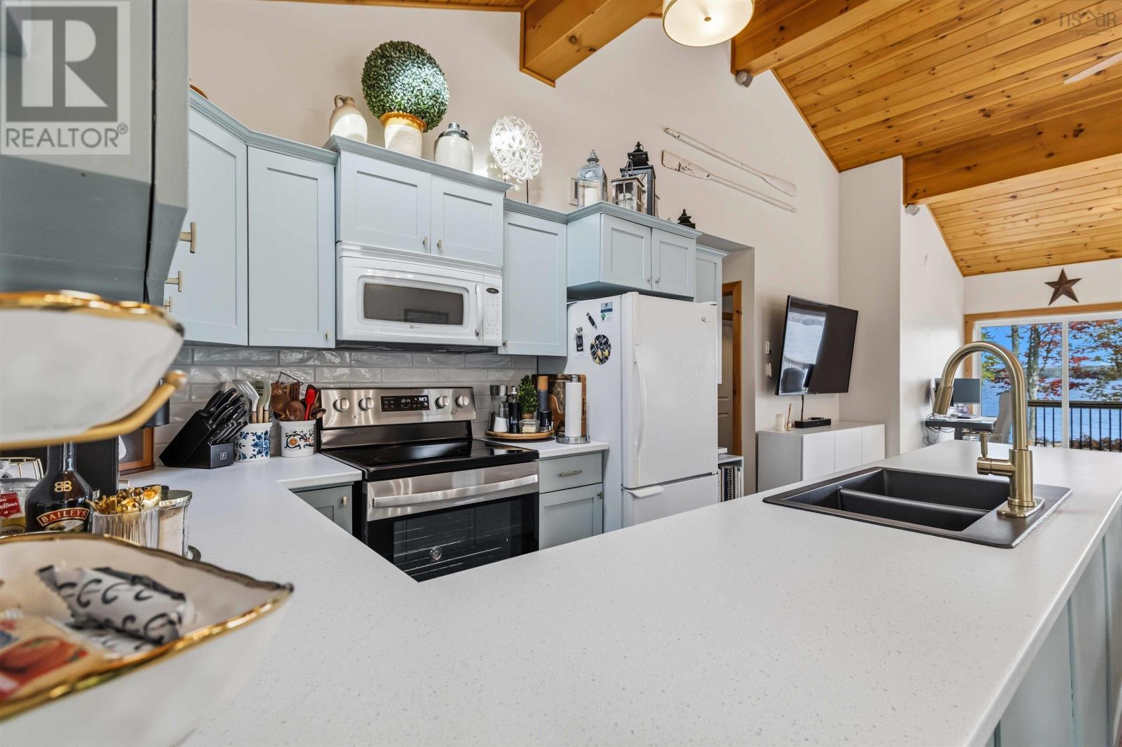 1037 High Landing Road Property Photo 17