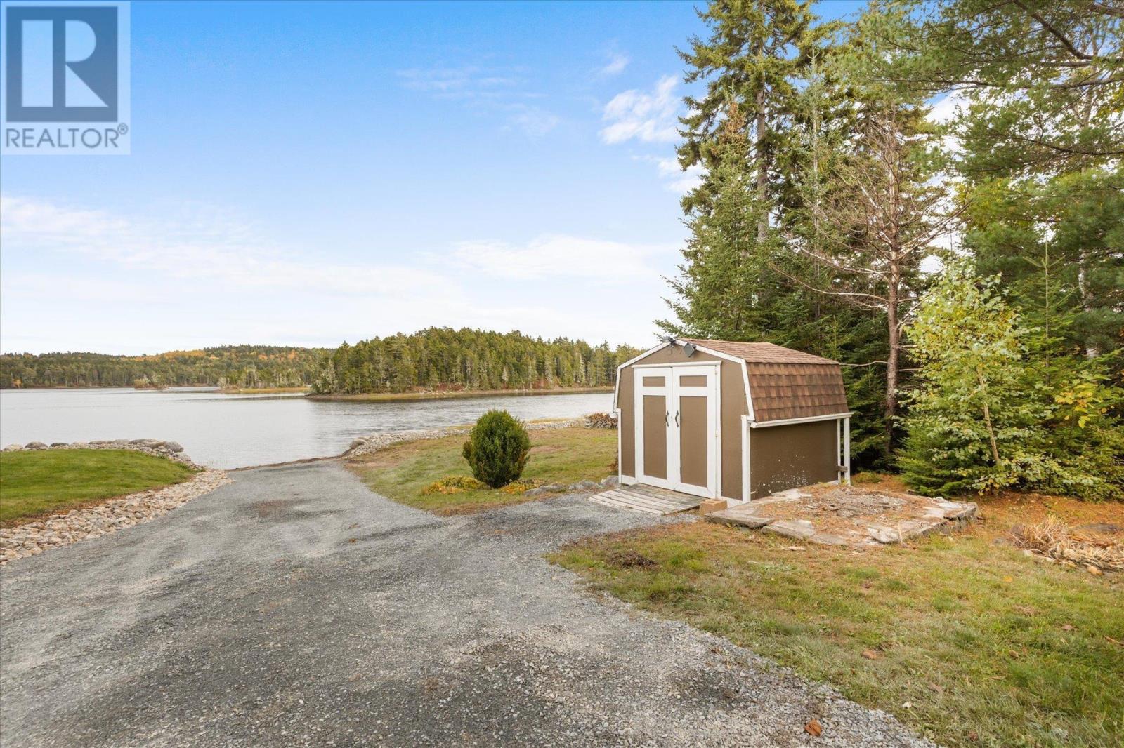 119 Indian Path Road Property Photo 12