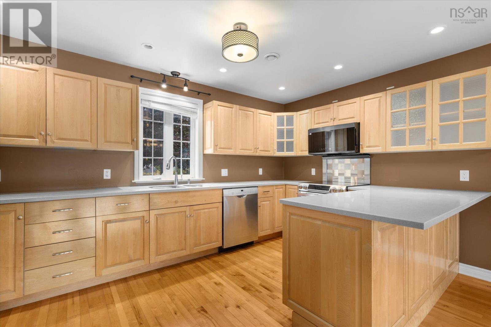 119 Indian Path Road Property Photo 35