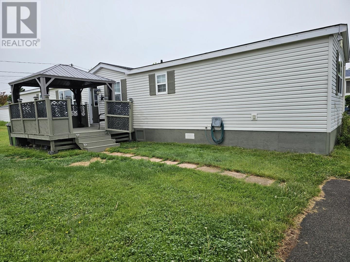 18 Jordan Avenue Property Photo 2