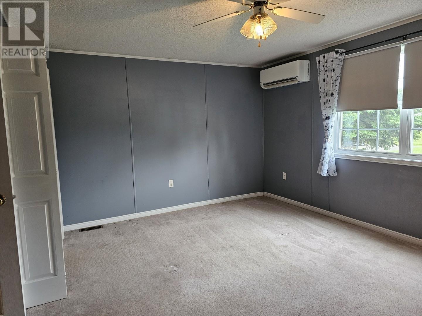18 Jordan Avenue Property Photo 12