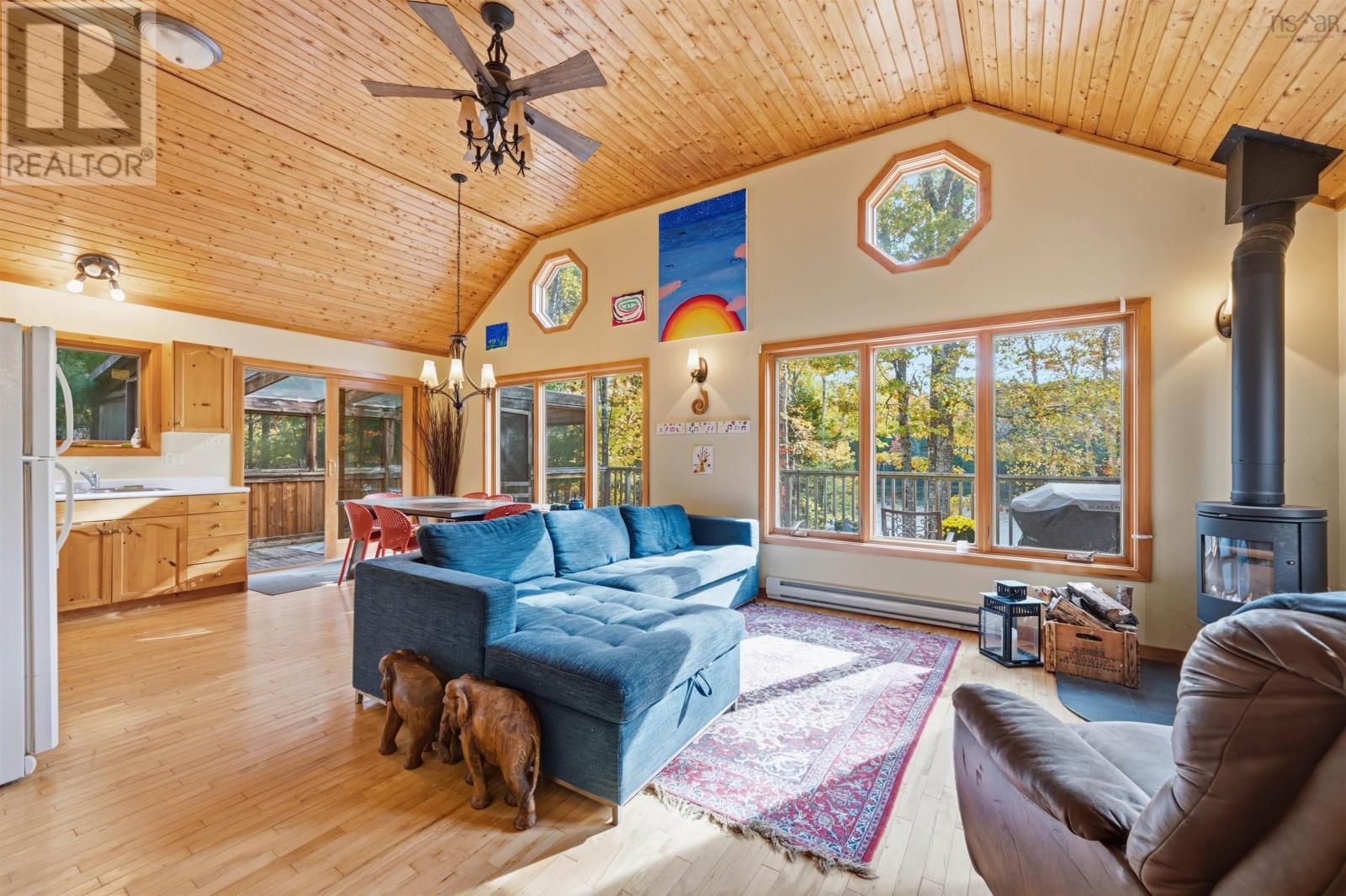 142 Canyon Point Road Property Photo 7