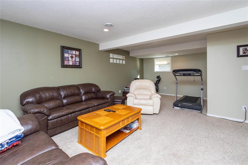 75 E. Fotheringham Drive Property Photo 13