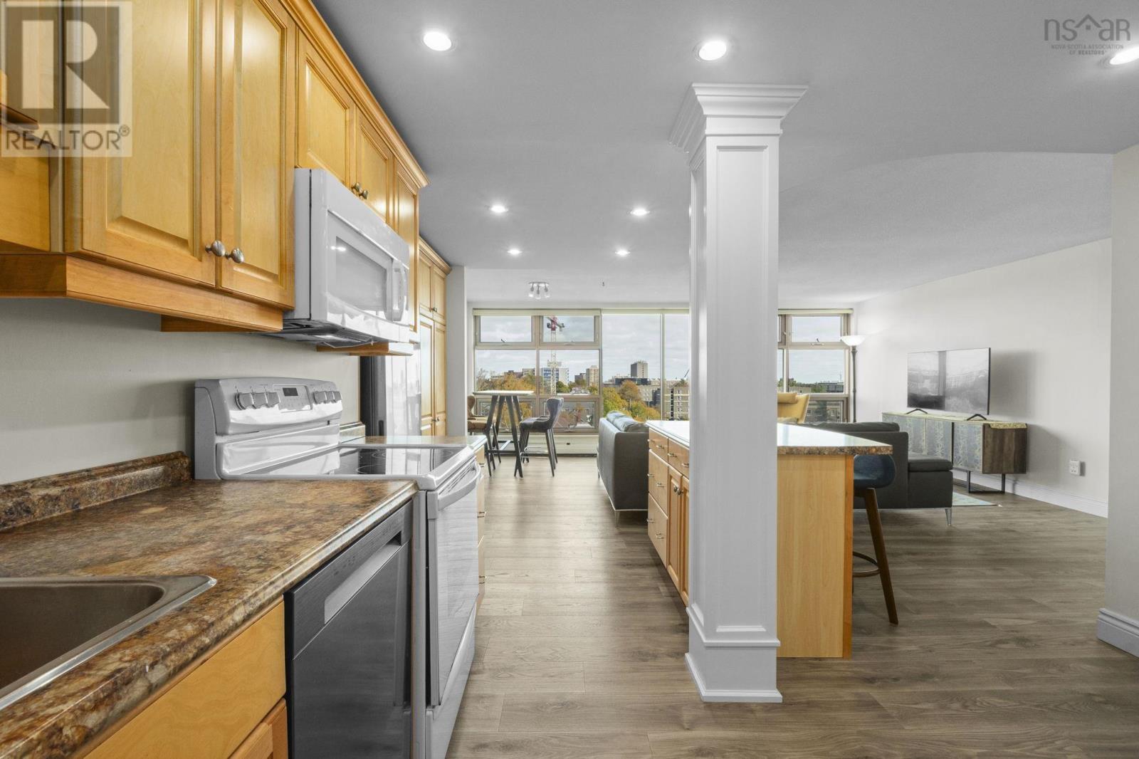 1003 6369 Coburg Road Property Photo 18
