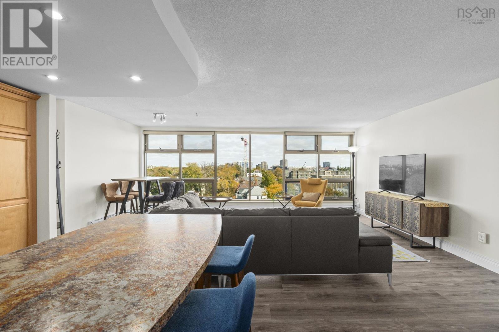 1003 6369 Coburg Road Property Photo 20
