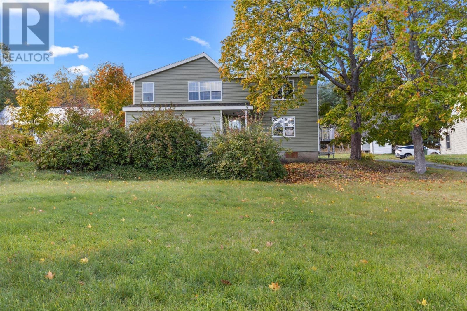 1163 King Street Property Photo 1