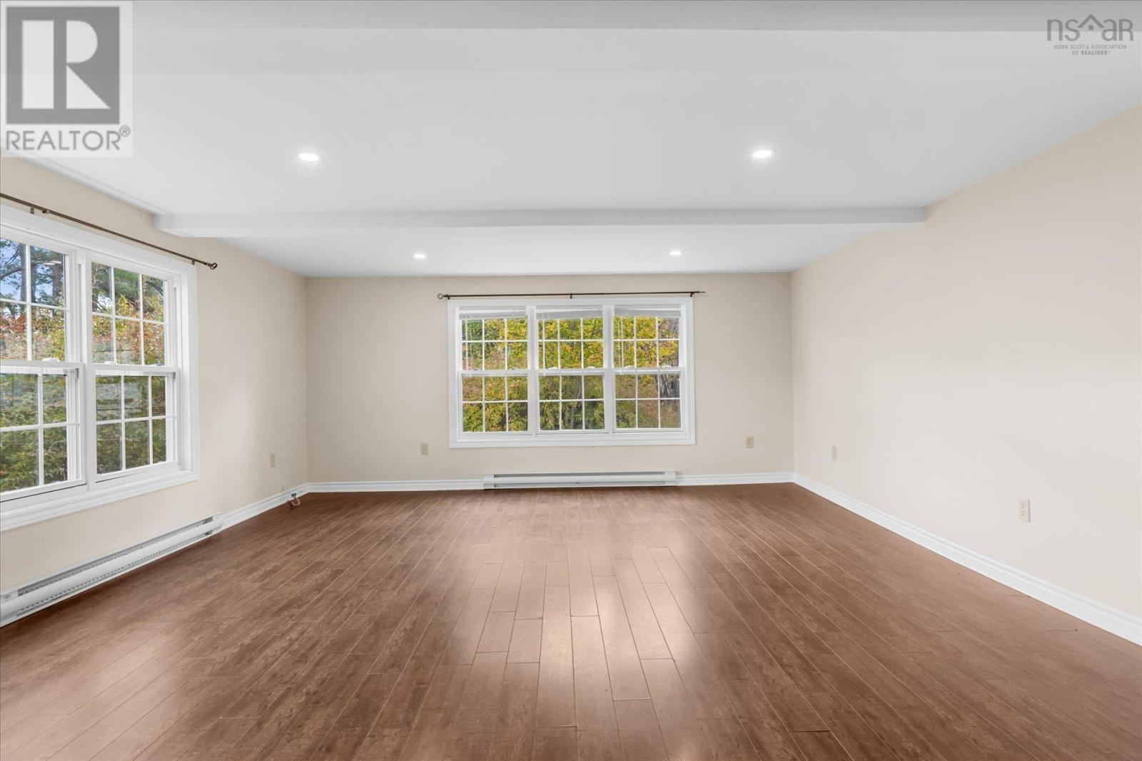 1163 King Street Property Photo 20
