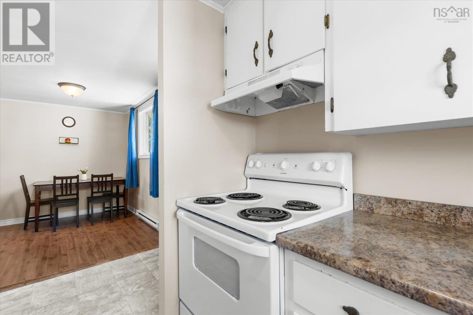 1163 King Street Property Photo 32