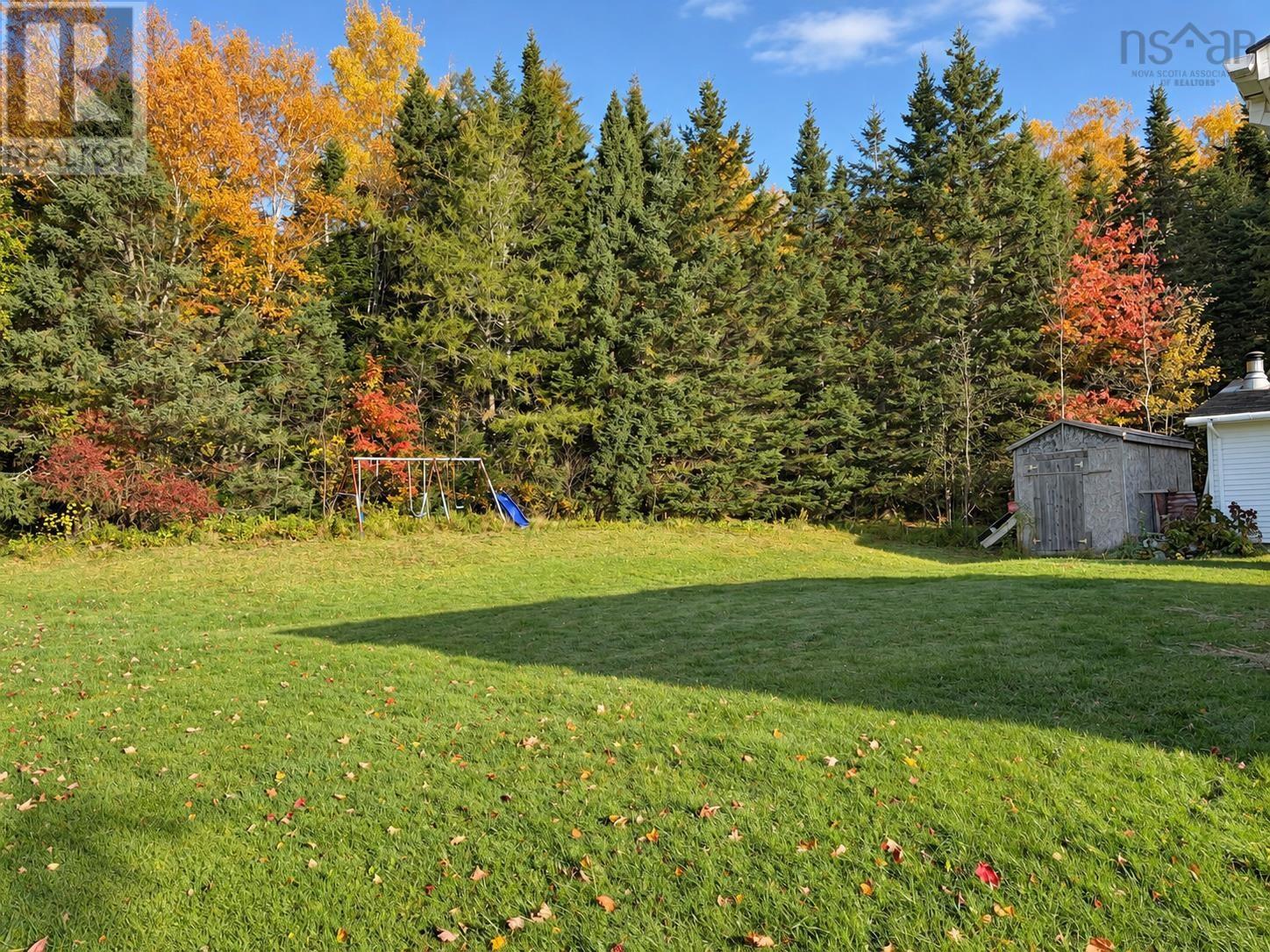 519 Cenotaph Road Property Photo 9