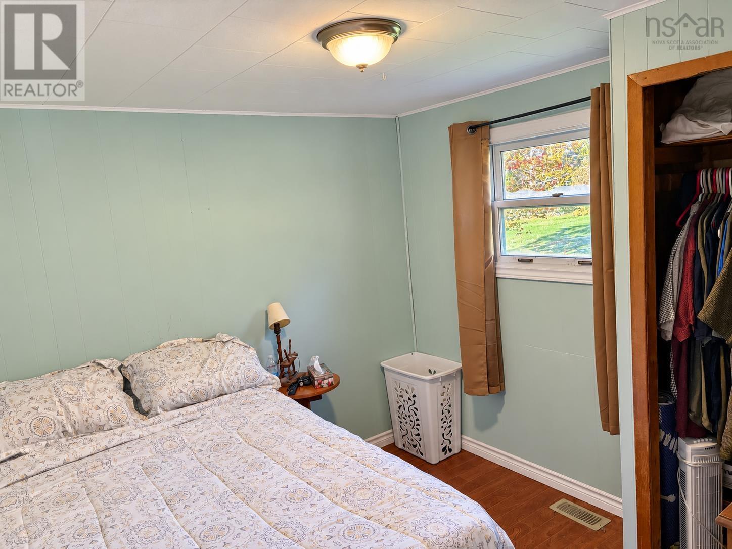 519 Cenotaph Road Property Photo 23