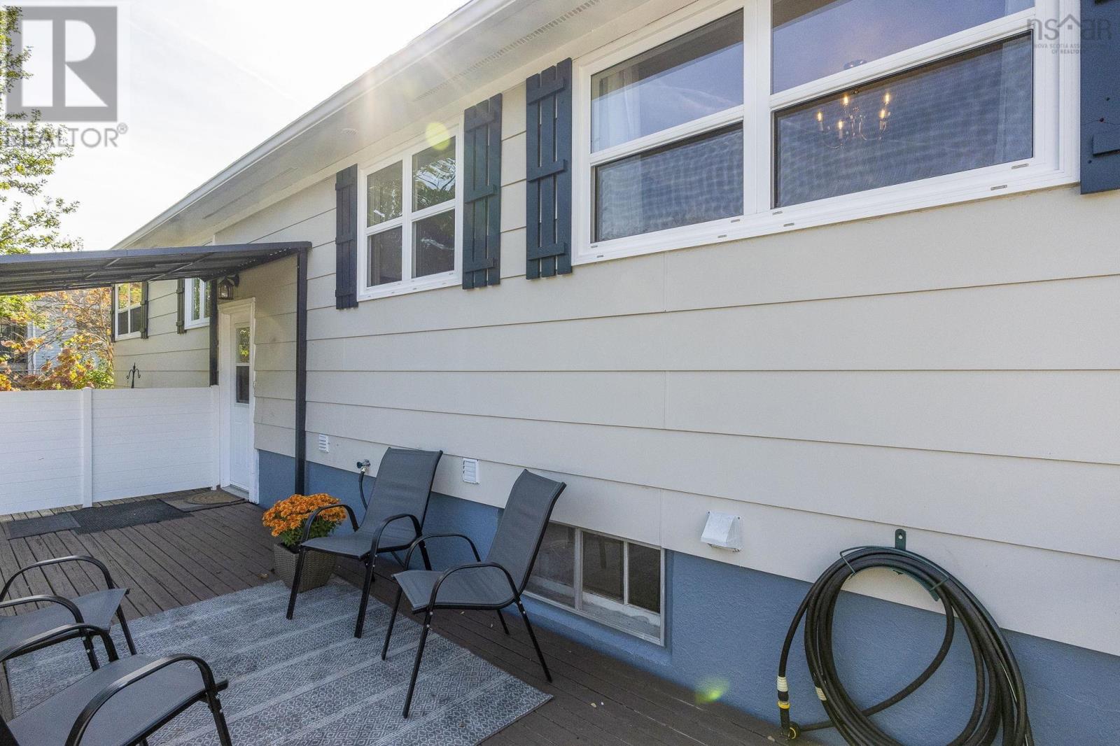148 Maple Avenue Property Photo 4