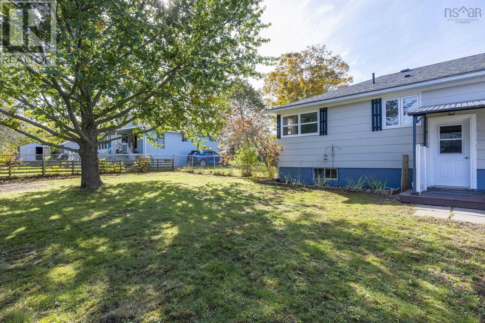 148 Maple Avenue Property Photo 7