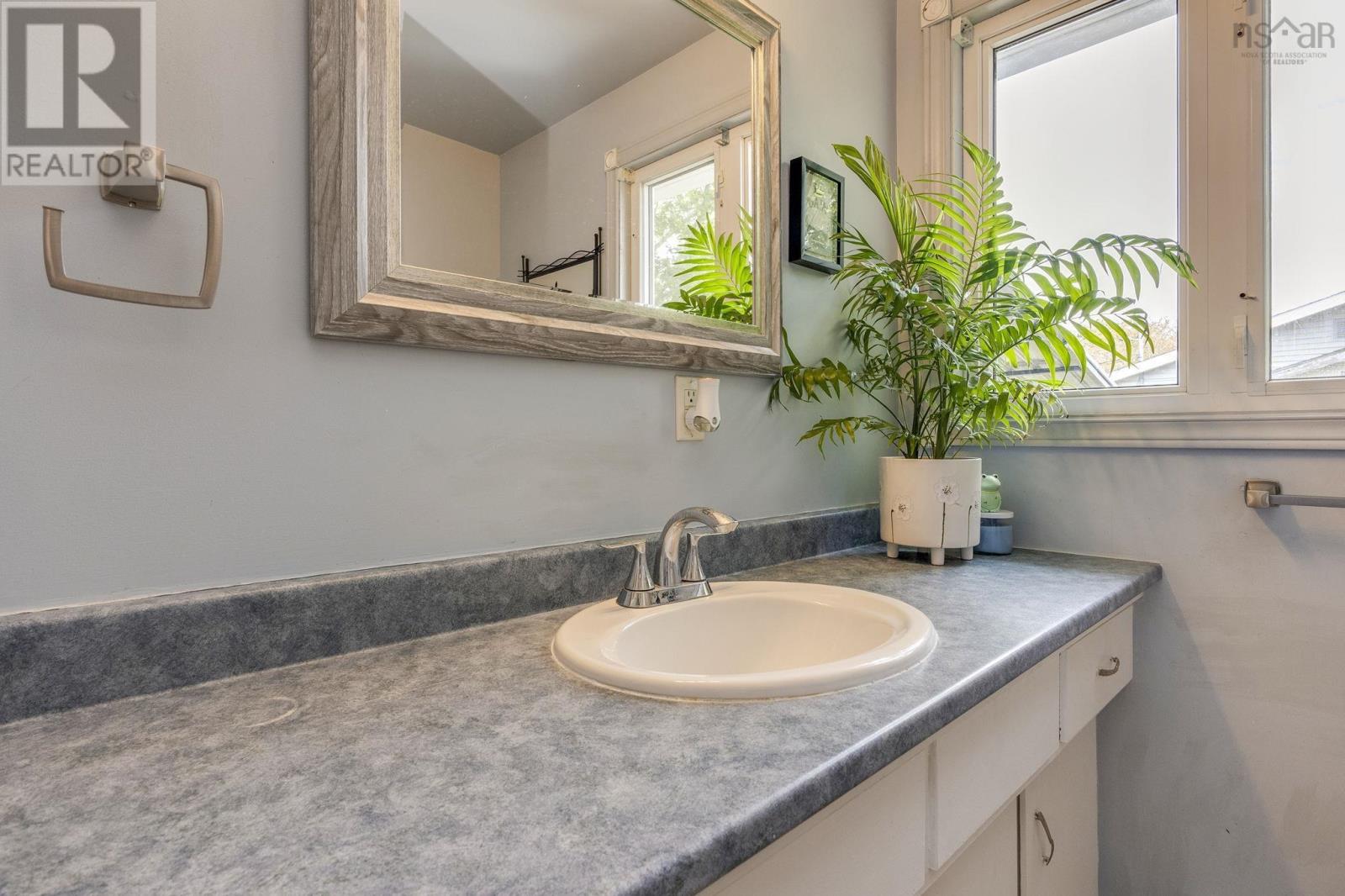148 Maple Avenue Property Photo 19