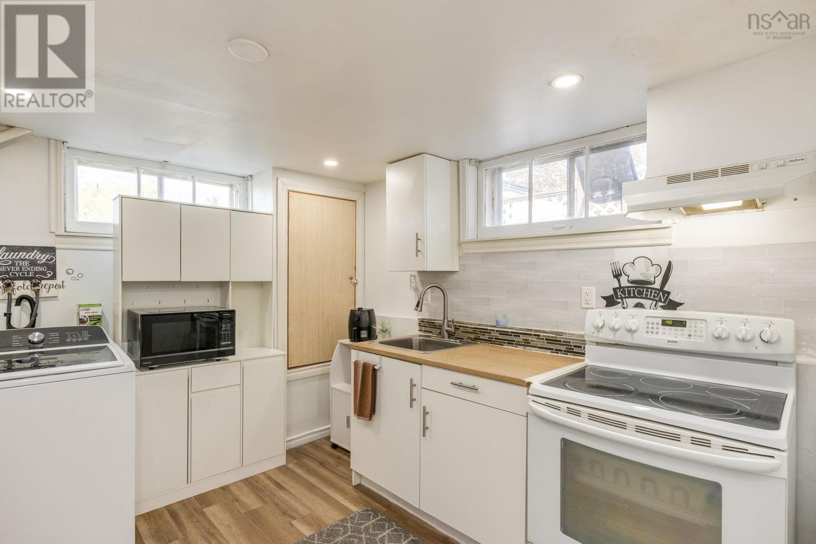 148 Maple Avenue Property Photo 30