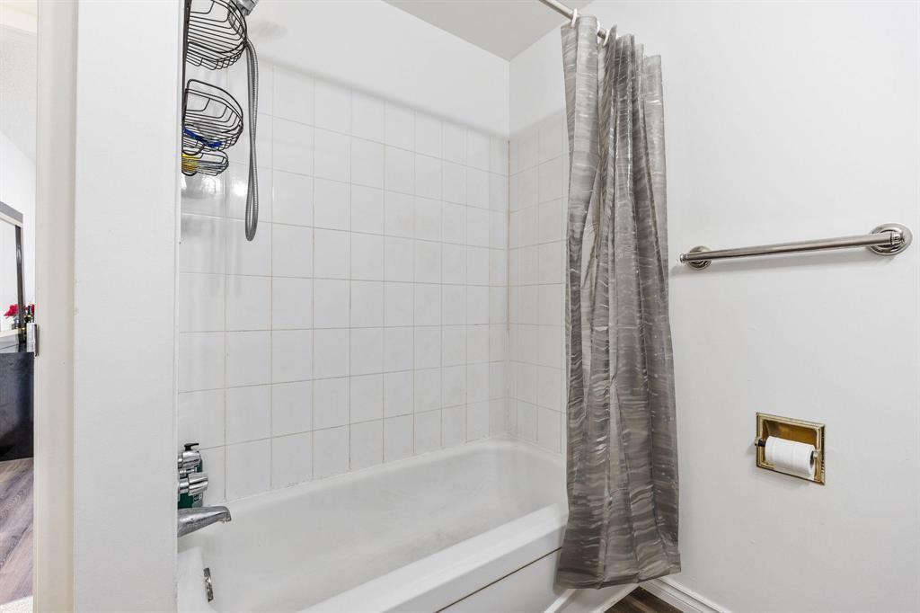 41 Birchbark Bay Property Photo 16