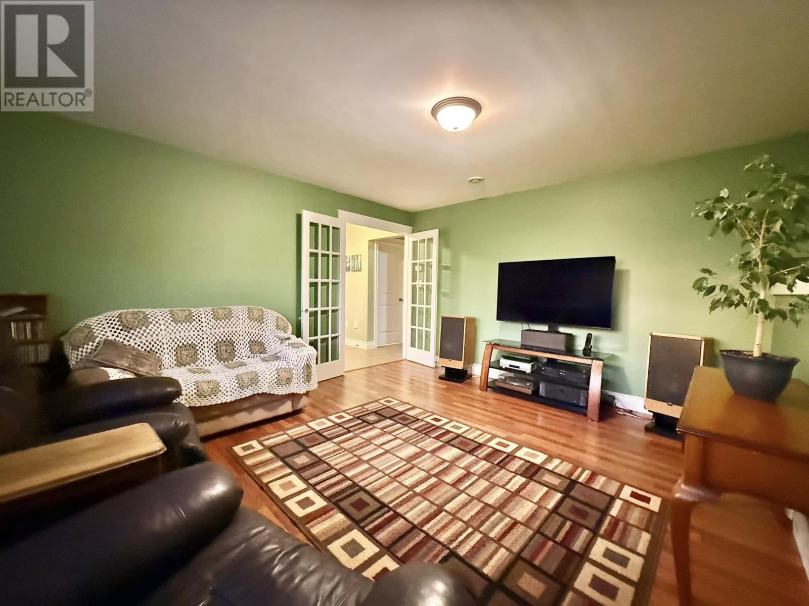 57 John Street Property Photo 32