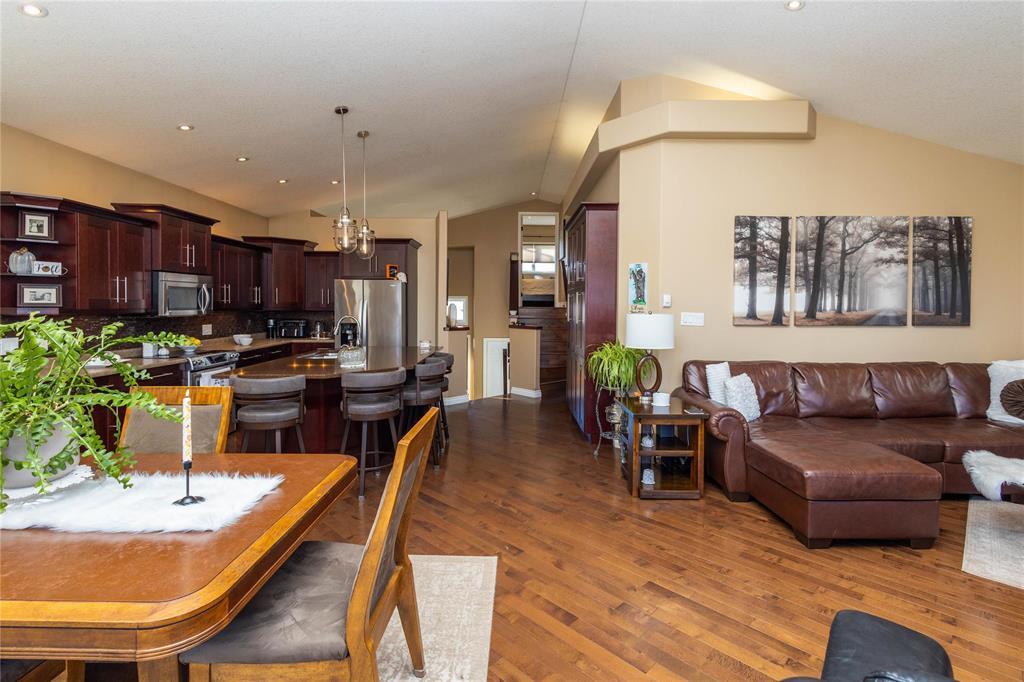 621 41st Street Property Photo 8