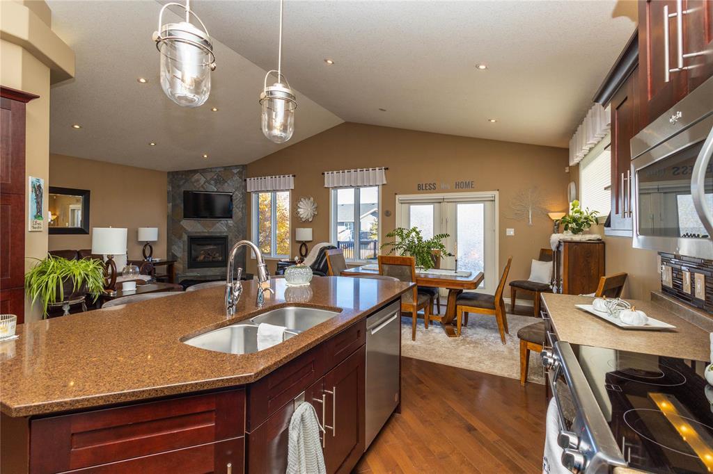 621 41st Street Property Photo 11