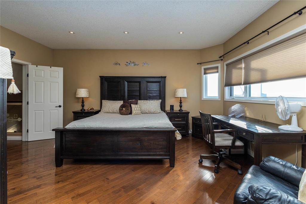 621 41st Street Property Photo 14