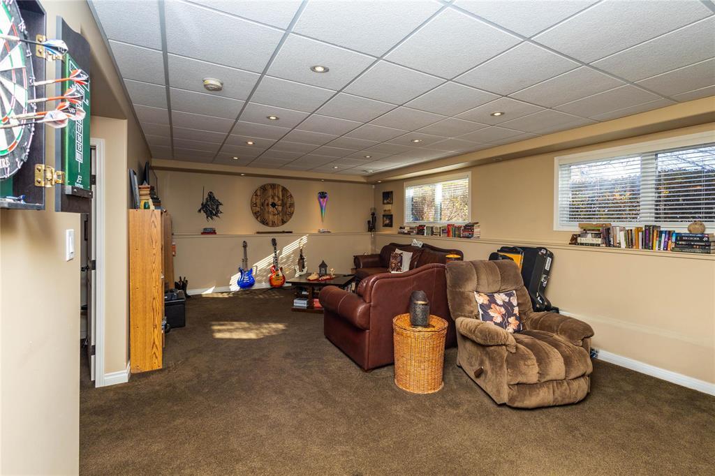 621 41st Street Property Photo 23