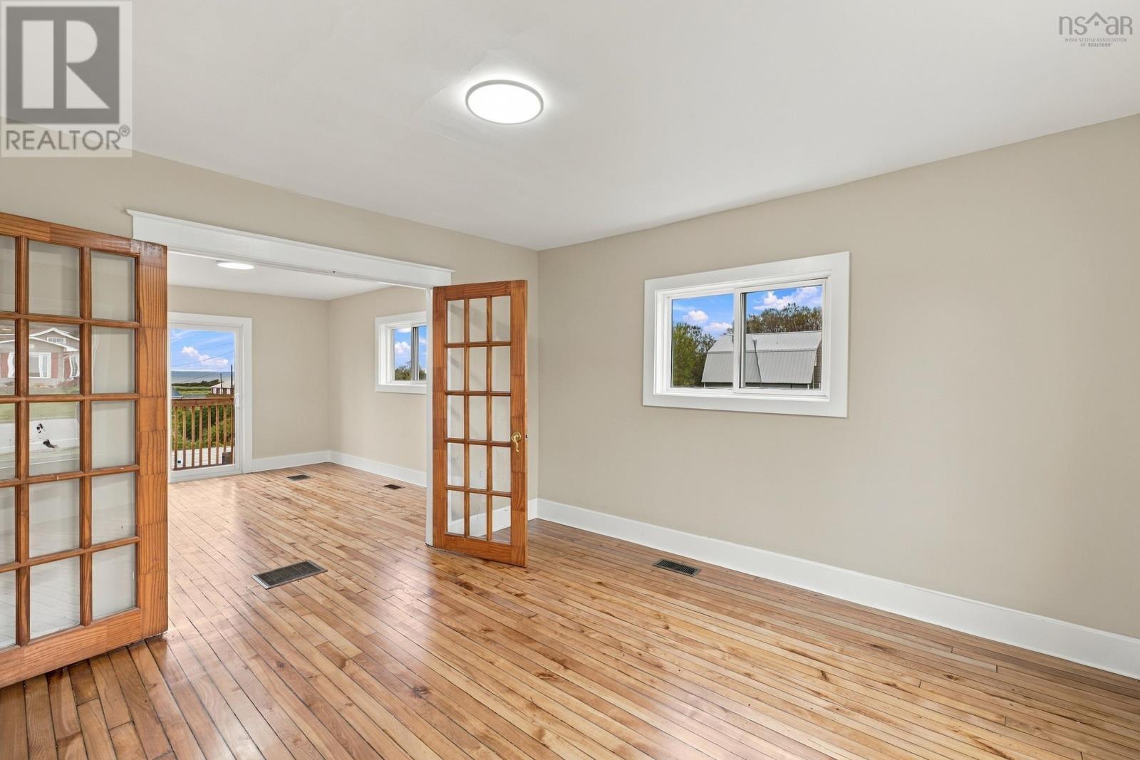 8419 Highway 1 Property Photo 17