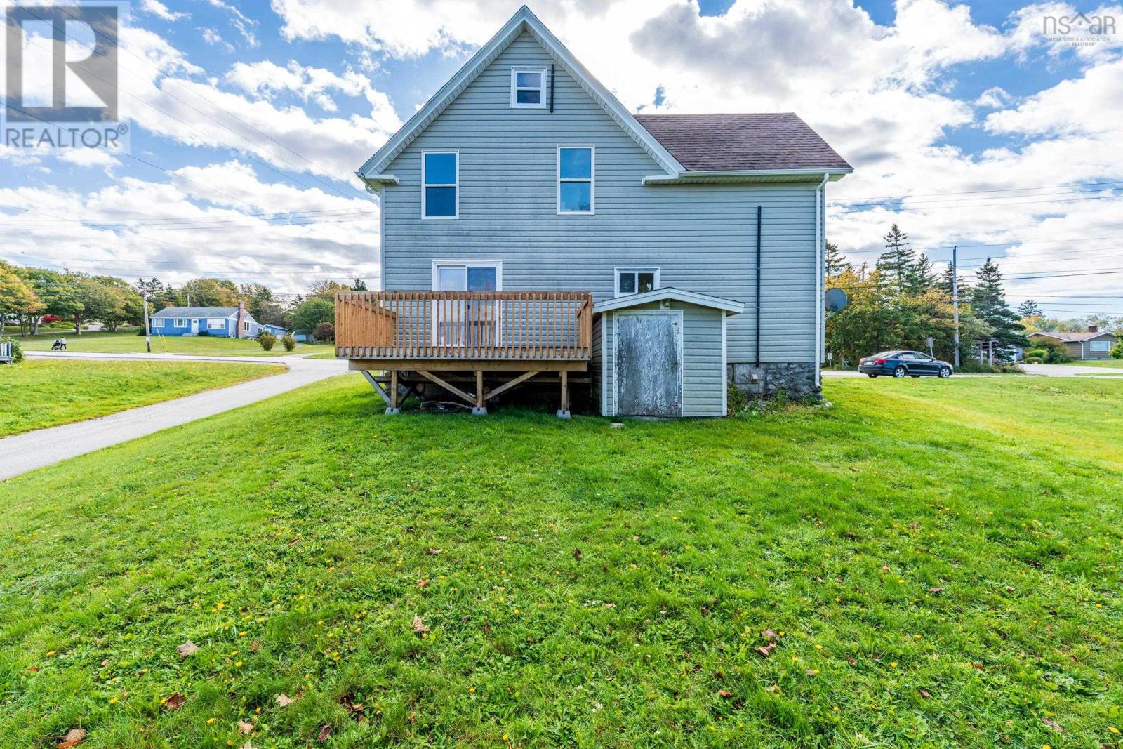 8419 Highway 1 Property Photo 32