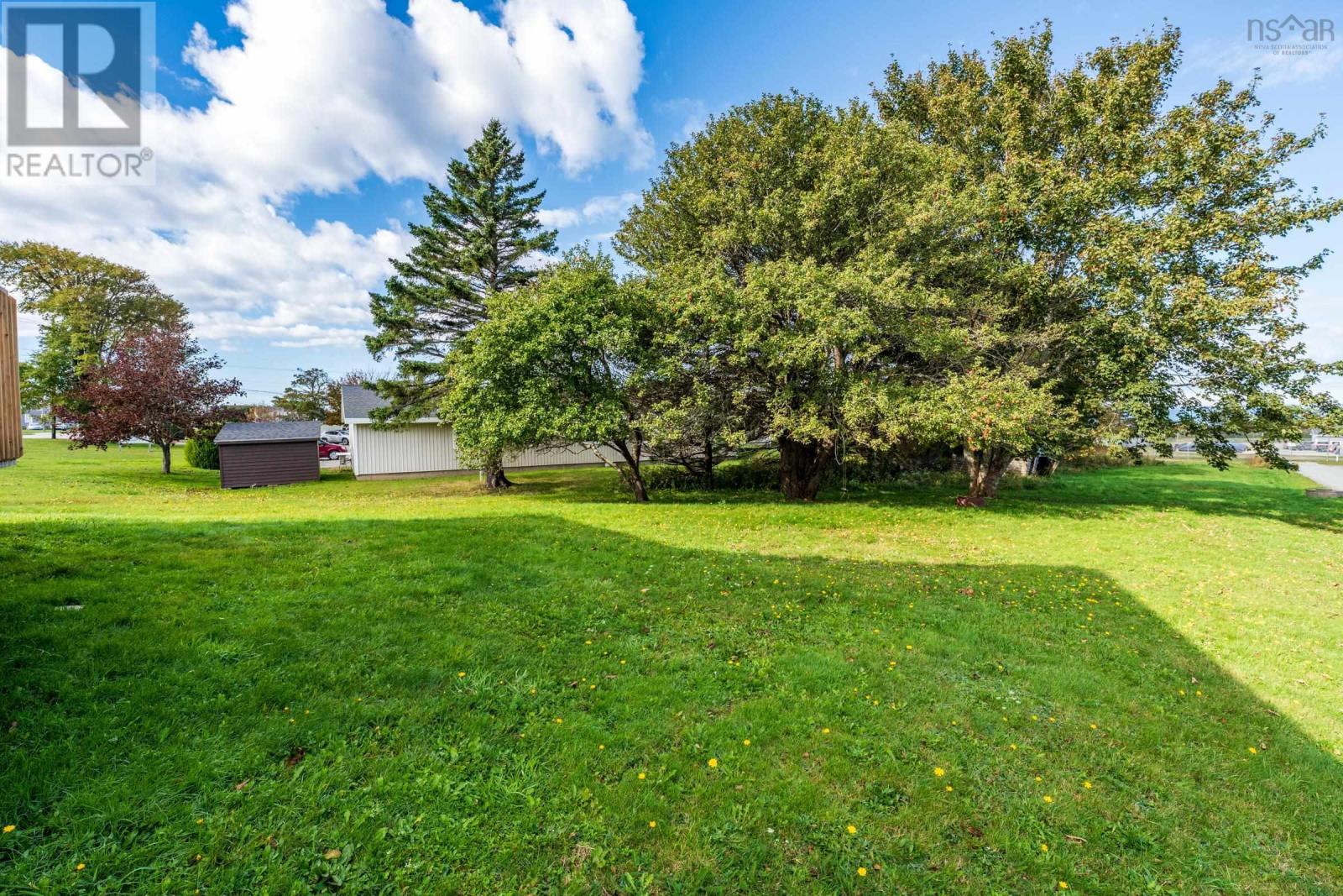 8419 Highway 1 Property Photo 40