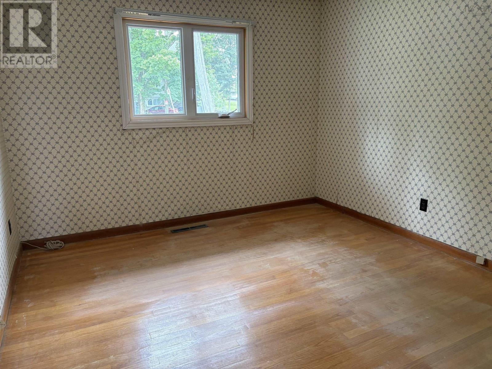 3895 Kencrest Avenue Property Photo 11