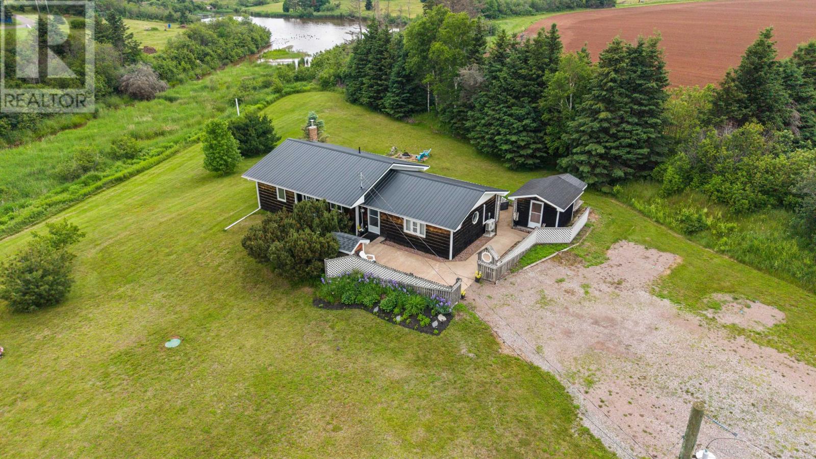 2482 Winsloe Road Property Photo 7