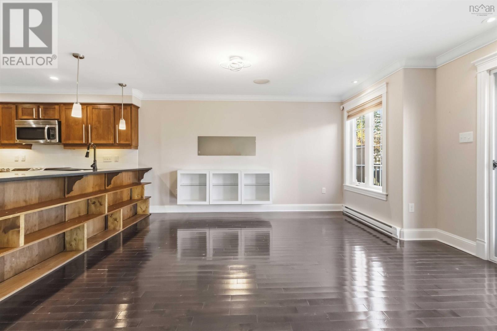345 Bently Drive Property Photo 15
