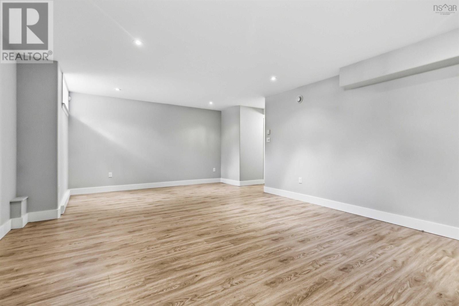 345 Bently Drive Property Photo 35
