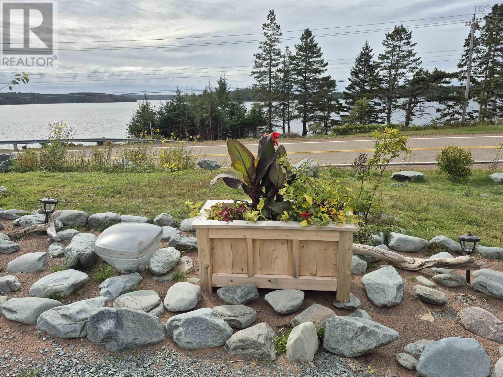 4639 Highway 7 Property Photo 33