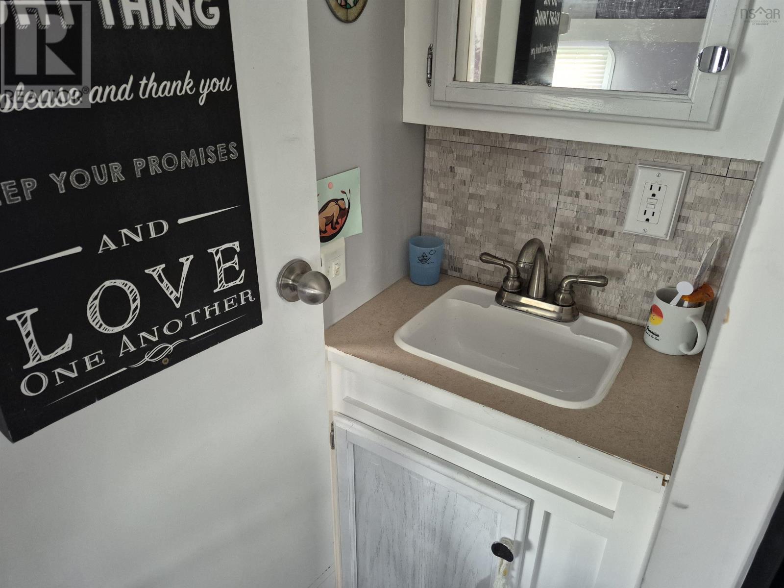 316 Little Liscomb Road Property Photo 14