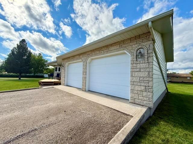 305 Louisa Avenue Property Photo 21