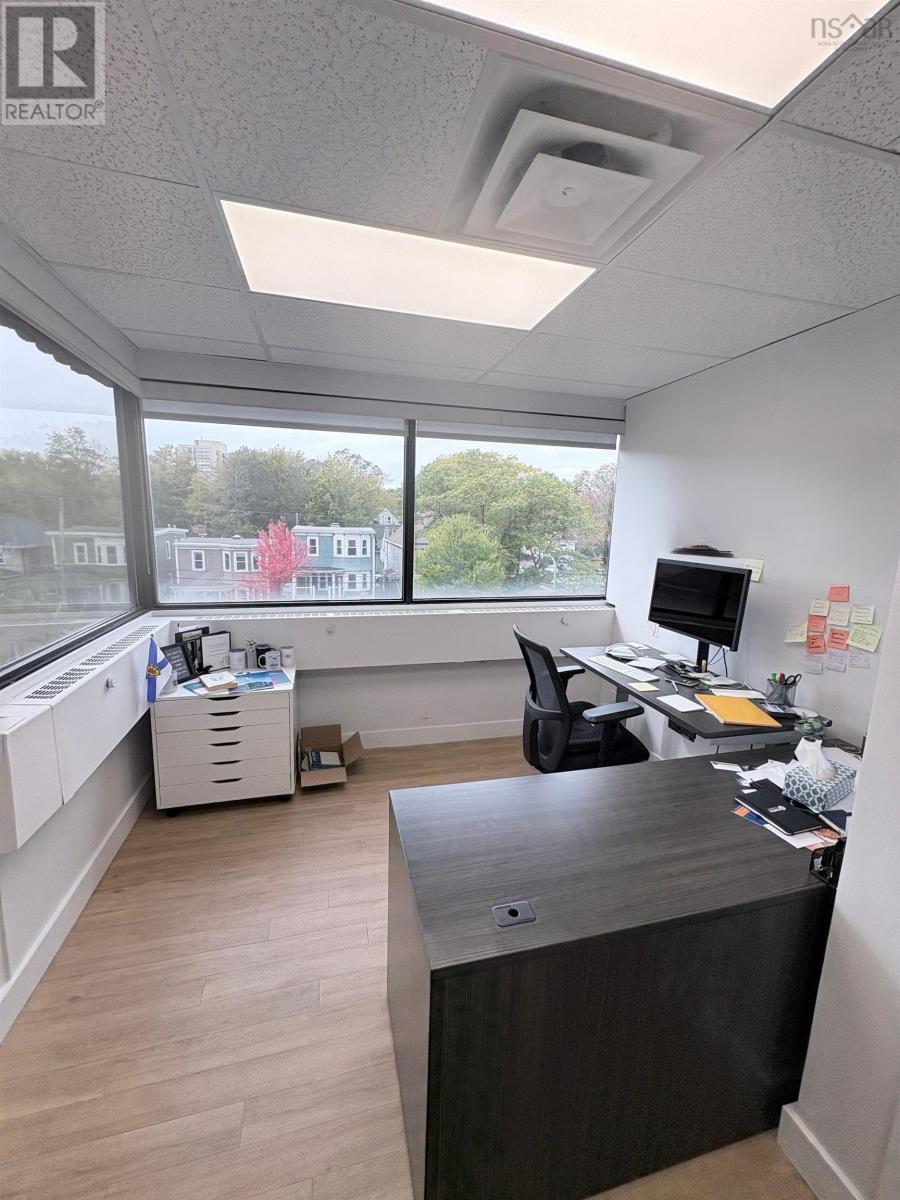 365 5991 Spring Garden Road Property Photo 6
