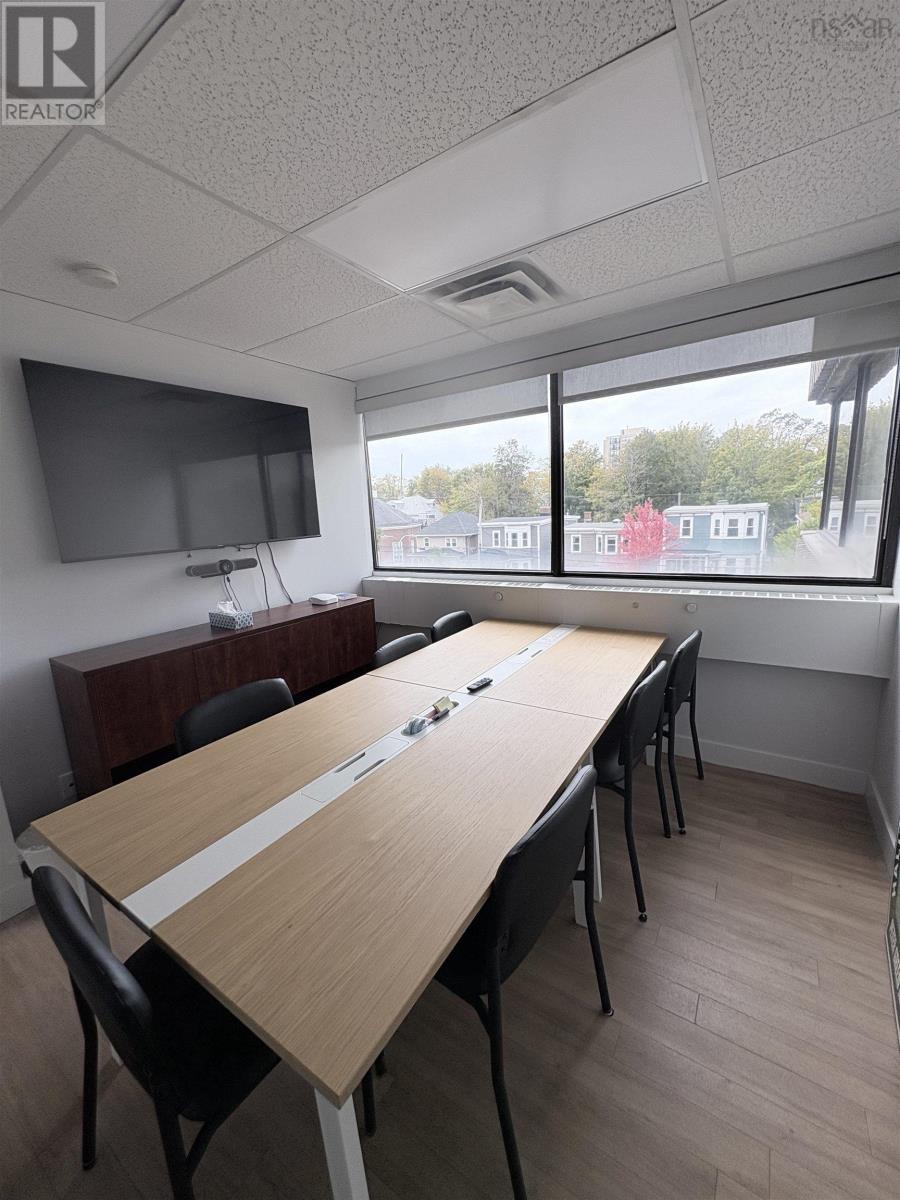 365 5991 Spring Garden Road Property Photo 8
