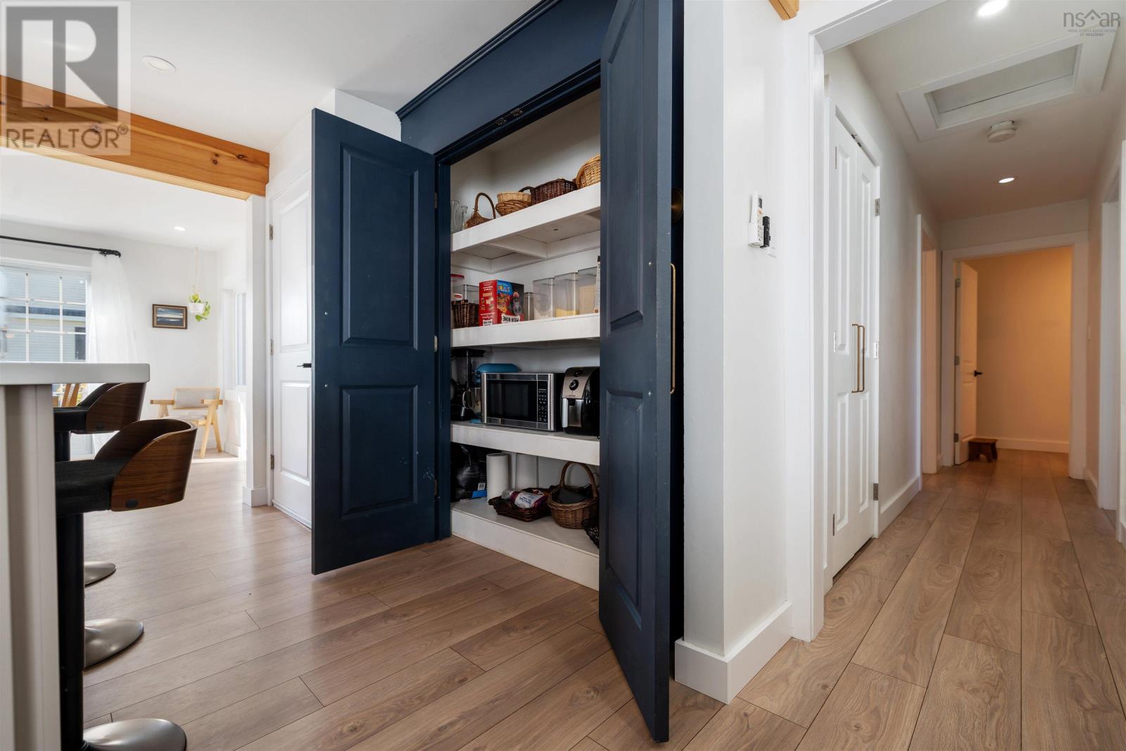 28 High Street Property Photo 8