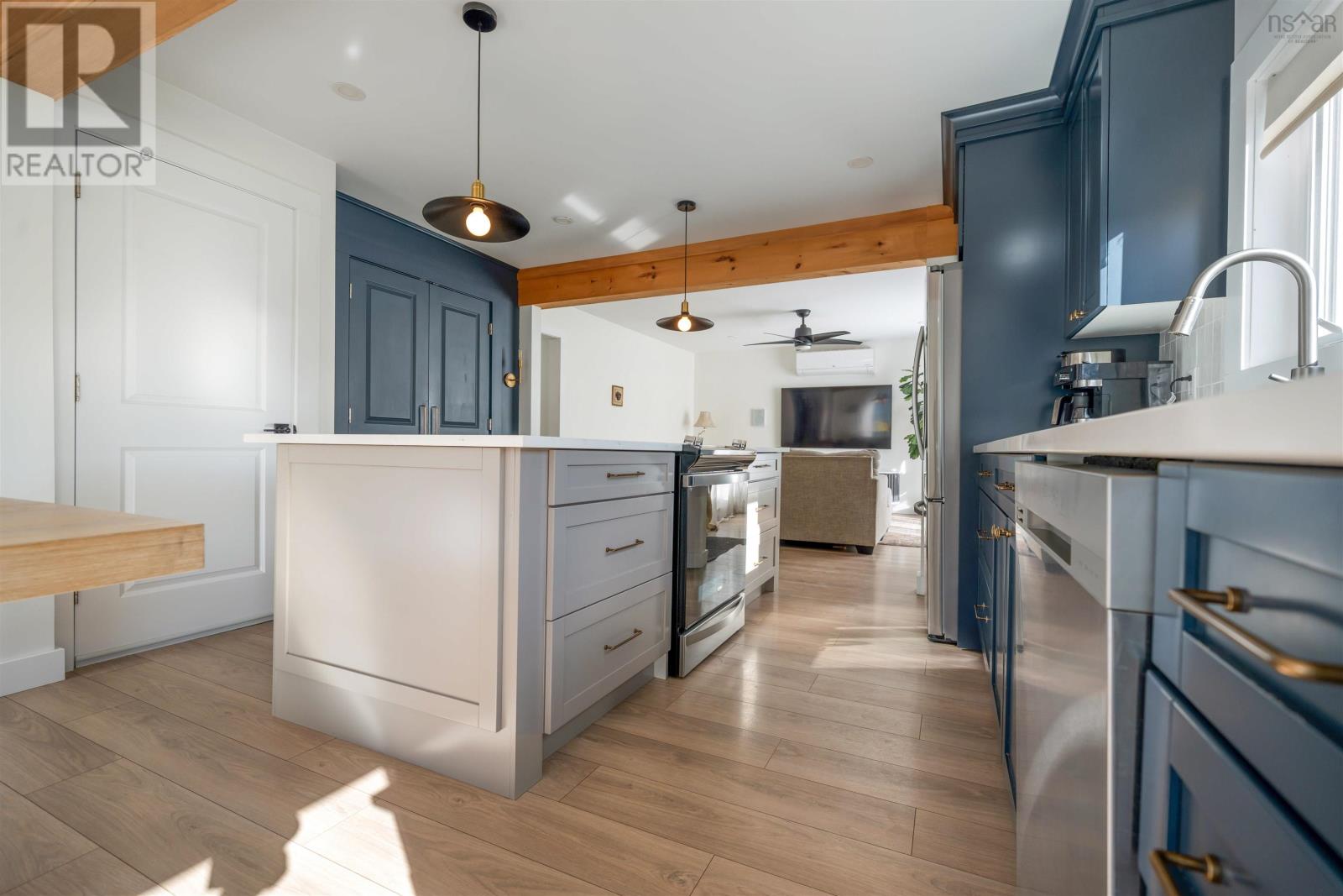 28 High Street Property Photo 12