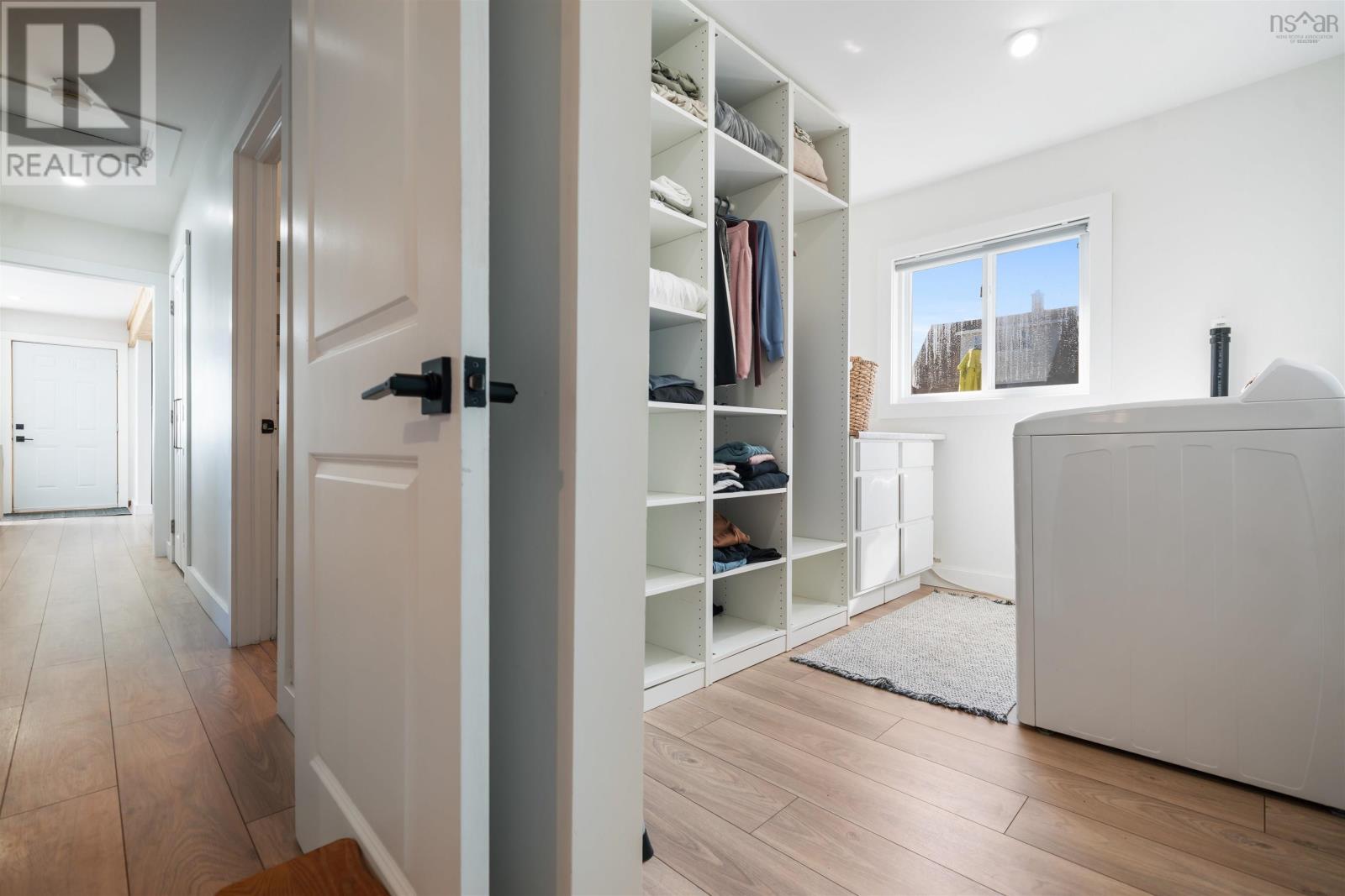 28 High Street Property Photo 25